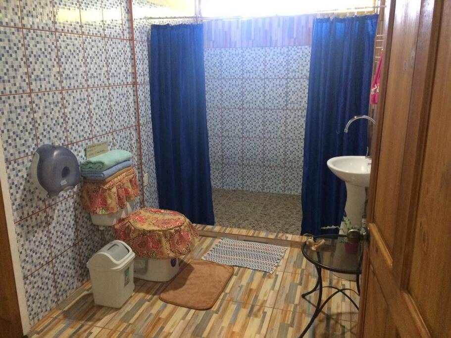 Hospedaje Valencia Osa, Cr Potrero  Ngoại thất bức ảnh